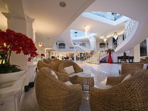 Q PREMIUM RESORT