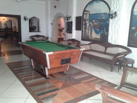 Bamburi Beach Resort (R)
