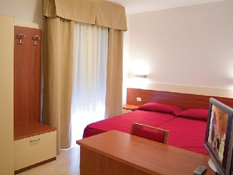 APARTHOTEL SHEILA
