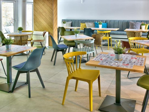 IBIS STYLES ROOMER HOTEL