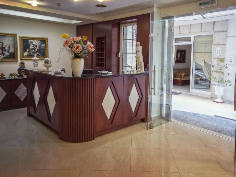 Chronis Hotel