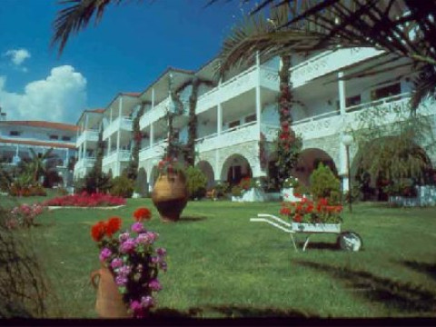 Porfi Beach Hotel (Nikiti, Sithonia)