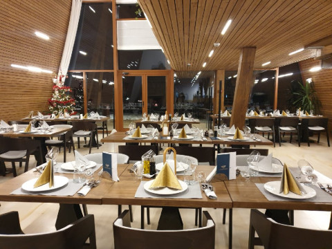 Cuibul de Lemn
