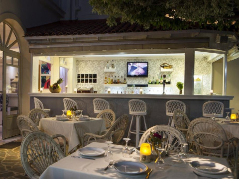Princess Hotel (Lassi)