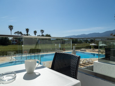 Miros Apartments