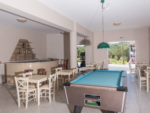 Maistrali Hotel (Tragaki )
