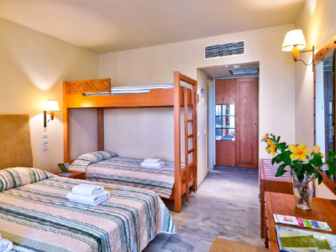 GIANNOULIS SANTA MARINA BEACH RESORT