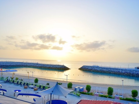 Mirage Bab Al Bahr Beach Hotel