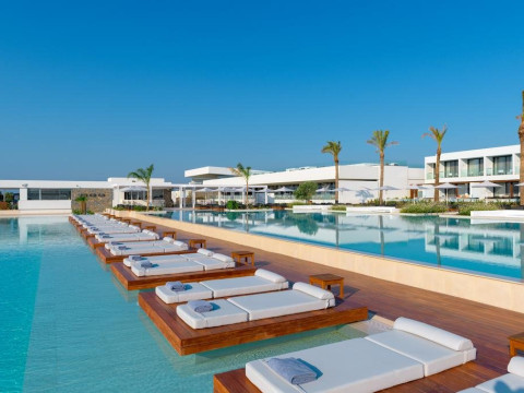 Gennadi Grand Resort