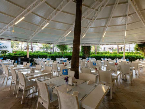 PALMERAS BEACH HOTEL