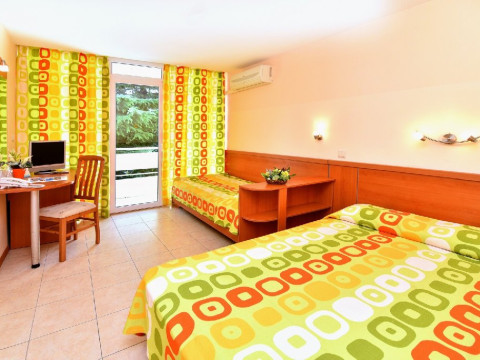 KOMPAS - HOTEL RENOVAT 2026