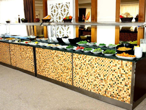 By Karaaslan Inn (ex Ozcelik Hotel)