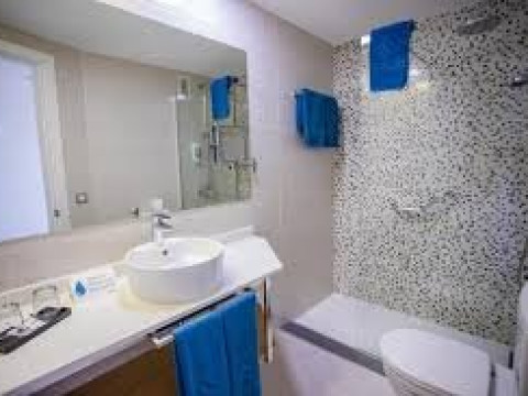 Servatur Waikiki 4*