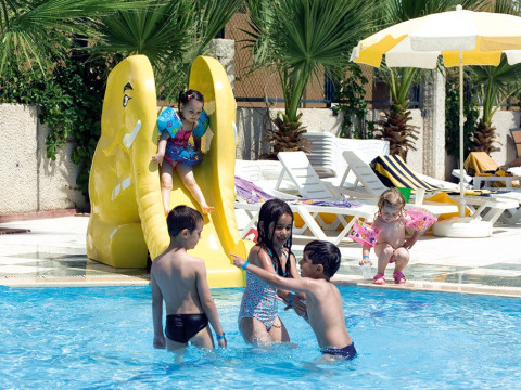 TITAN GARDEN HOTEL