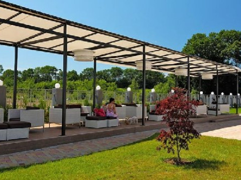 Emberly Holiday Village