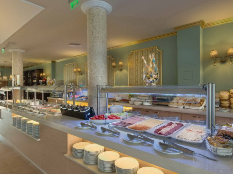 MIRAMAR HOTEL