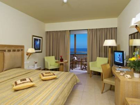 Santa Marina Plaza - Adults Only 16 + (K)