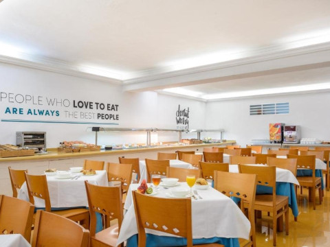 VIBRA VILA HOTEL