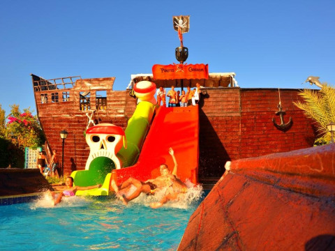 GOLDEN BEACH RESORT