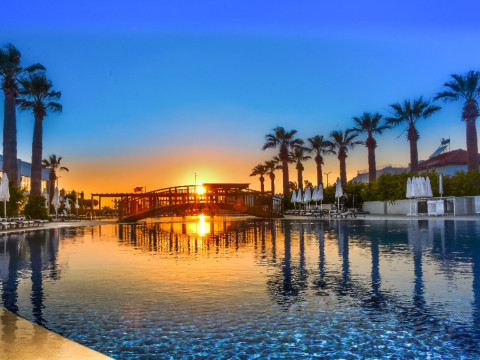 Palm Wings Kusadasi Beach Resort (R)
