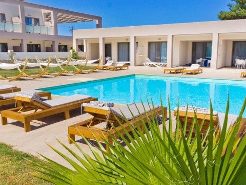 ALEA HOTEL SUITES