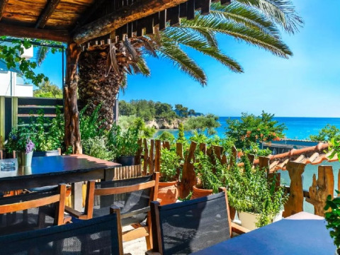 Esperia Hotel
