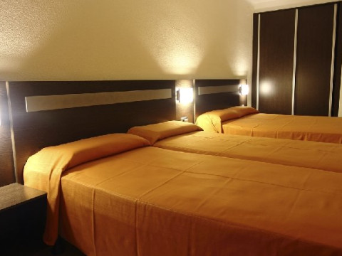 Aqua Hotel Bertran Park