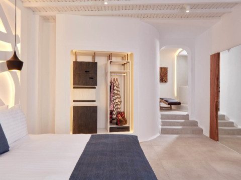 Absolute Mykonos Suites