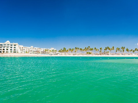 Al Fanar Hotel and Residences