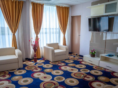 Bella Marina - Hotel plutitor