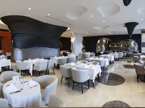 ELEXUS HOTEL RESORT SPA CASINO 