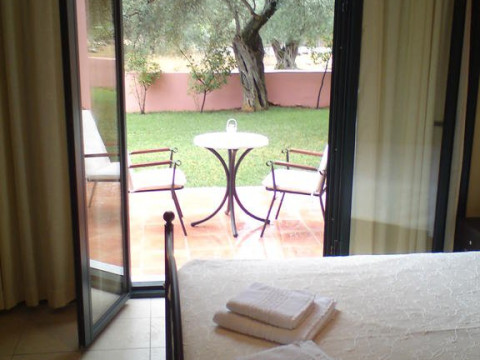 Ionian Breeze Studios (Lefkada Town)