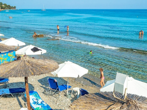DOLPHIN BEACH - Possidi