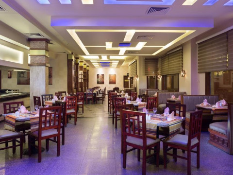 AQUA BLU SHARM