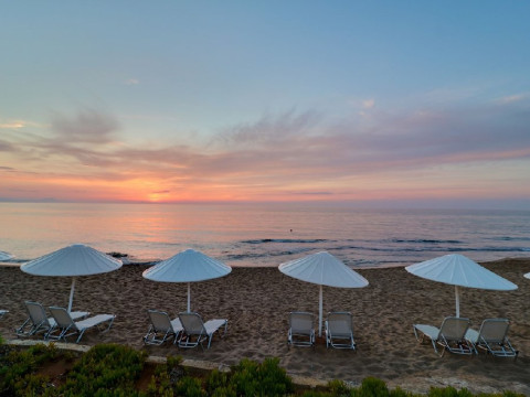 Creta Star (Adults Only 17+) (K)