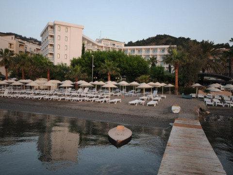 Tropikal Hotel
