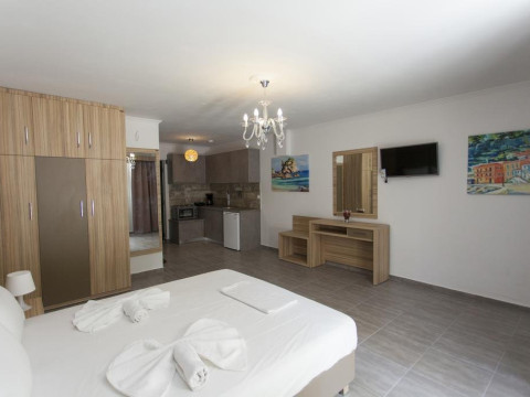 Oasis Exclusive Apartments (Anthousa Parga)