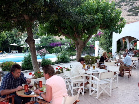 Valley Village Hotel