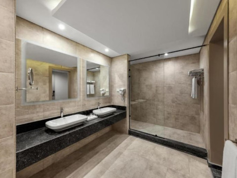 THE V LUXURY RESORT