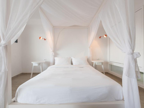Santorini Secret Suites (Adults Only)