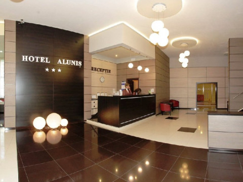 Alunis