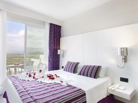 Mar Hotels Playa de Muro Suites