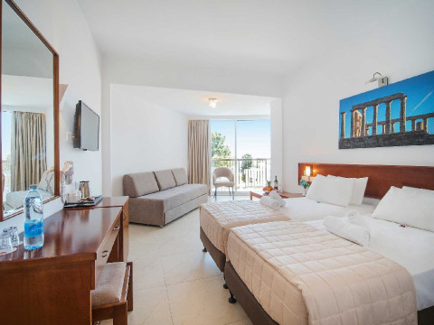 AVLIDA HOTEL