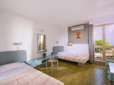Scaleta Beach Adults Only +16 (Skaleta)