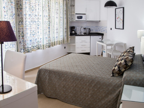 APARTAMENTOS ECUADOR PARK