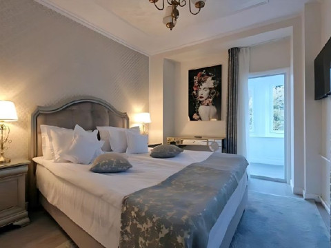 Hotel CARAIMAN
