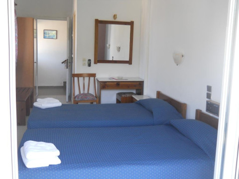 Oceanis Hotel (Poros Kefalonia)