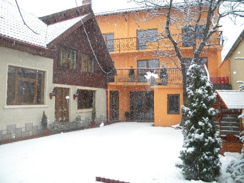Pensiunea Kyfana cmp