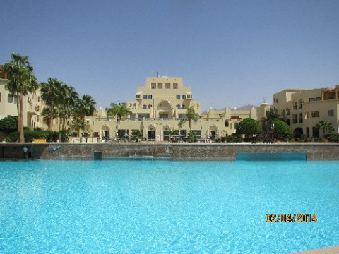Radisson Blu Tala Bay