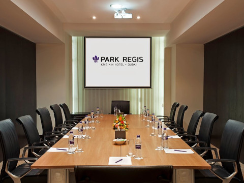 Park Regis Kris Kin Hotel Dubai